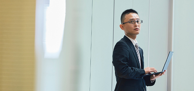 システムテクノロジー部